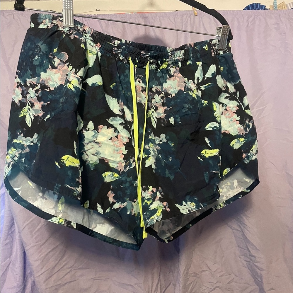 Old Navy Floral Short